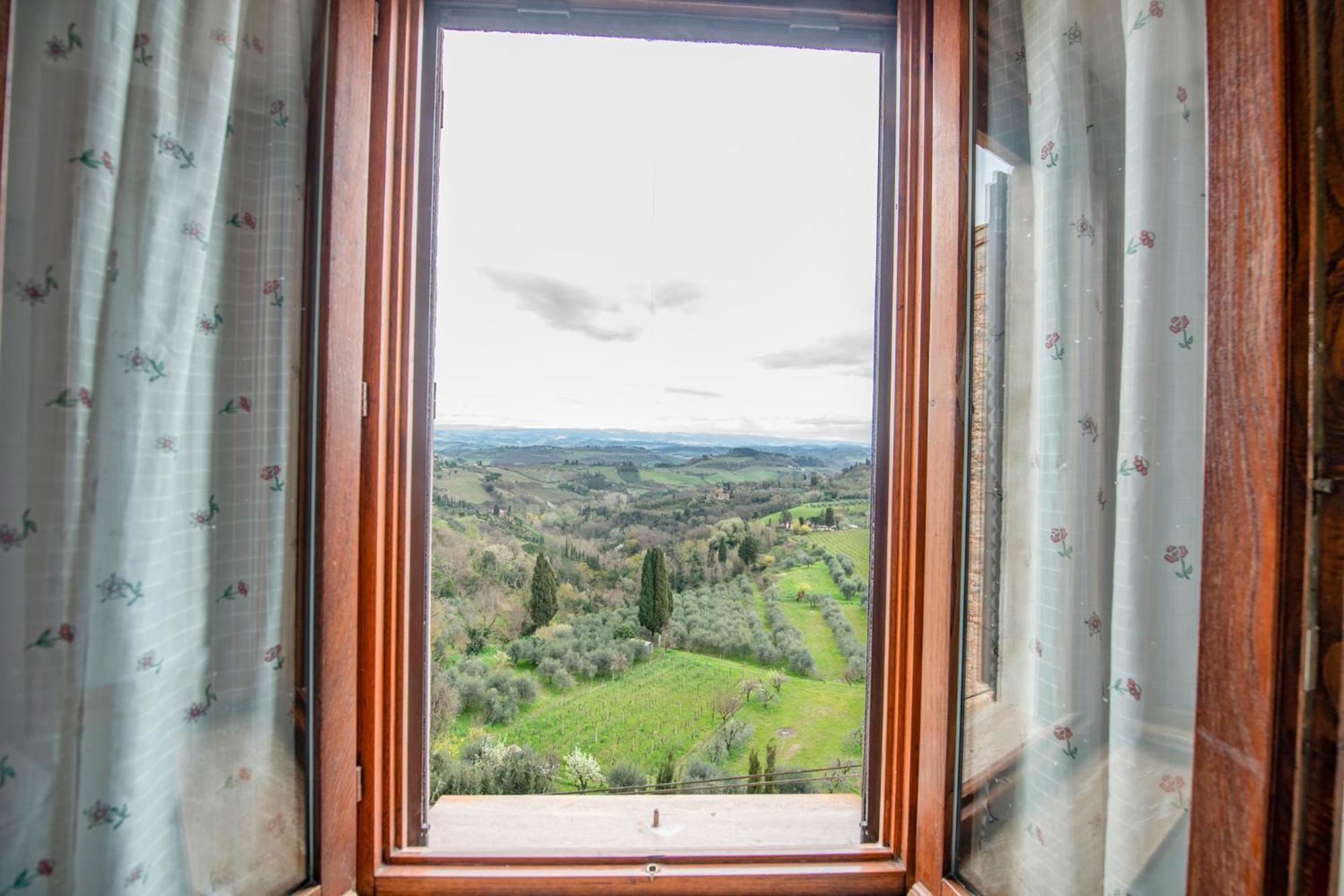 Bellavista Free Parking City Center San Gimignano Exterior photo